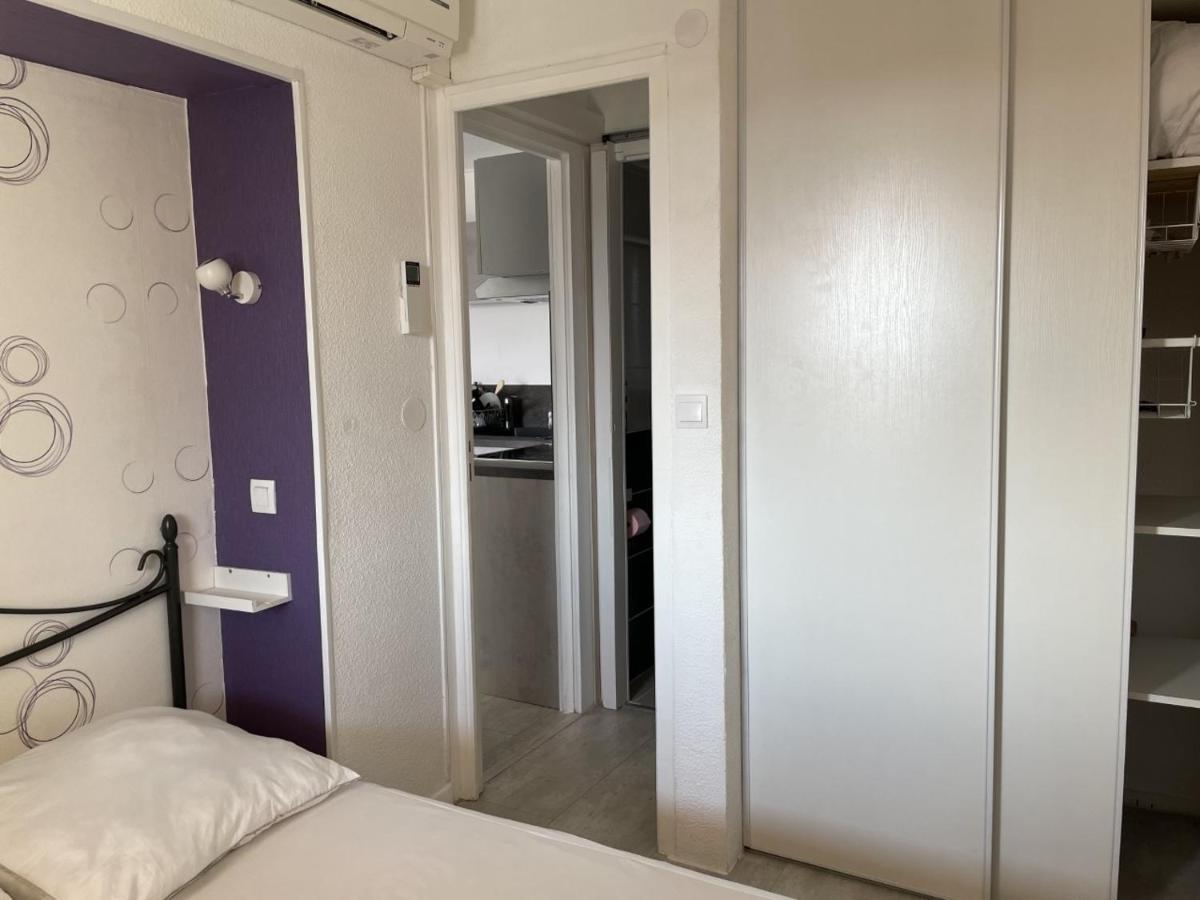 Bormes-Les-Mimosas - Appart 25M2 Avec Balcon - 4P Exteriér fotografie
